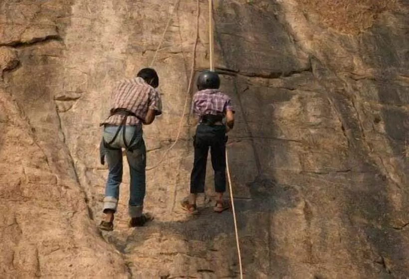 Sai Vishram Beach Resort Byndoor