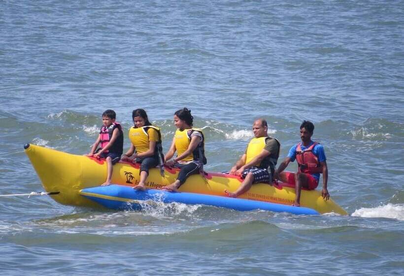 Sai Vishram Beach Resort Byndoor