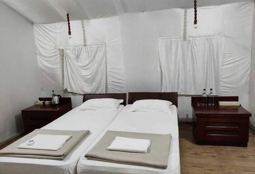 Sai Vishram Beach Resort Byndoor