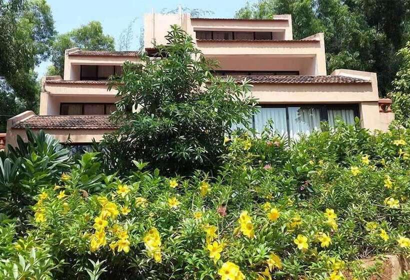 Sai Vishram Beach Resort Byndoor