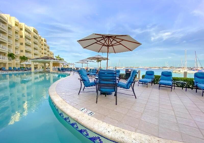 The Villas At Simpson Bay Resort