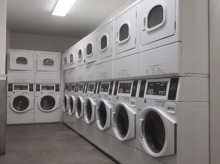 And The City Midtown