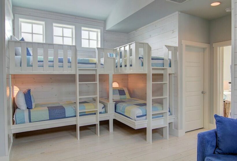 Amazing Grace 128 St