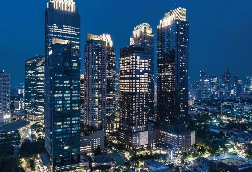 25hours Hotel Jakarta The Oddbird