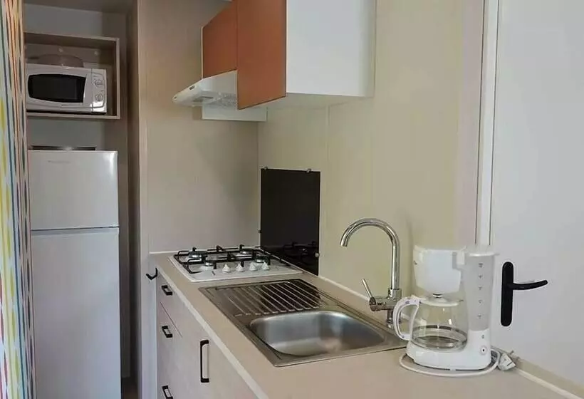 Hotelli Camping Lac De Villefort