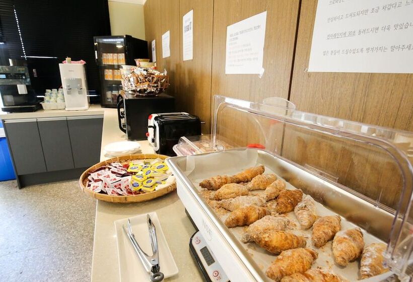 فندق Chungjangro Ilbeonji Boutique