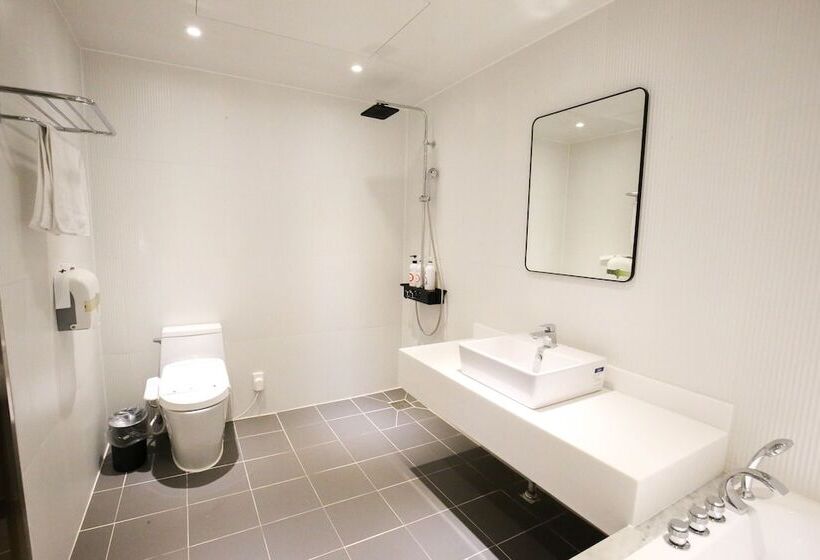 فندق Chungjangro Ilbeonji Boutique