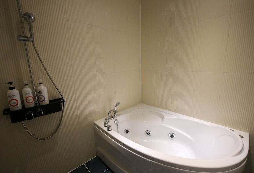 فندق Chungjangro Ilbeonji Boutique