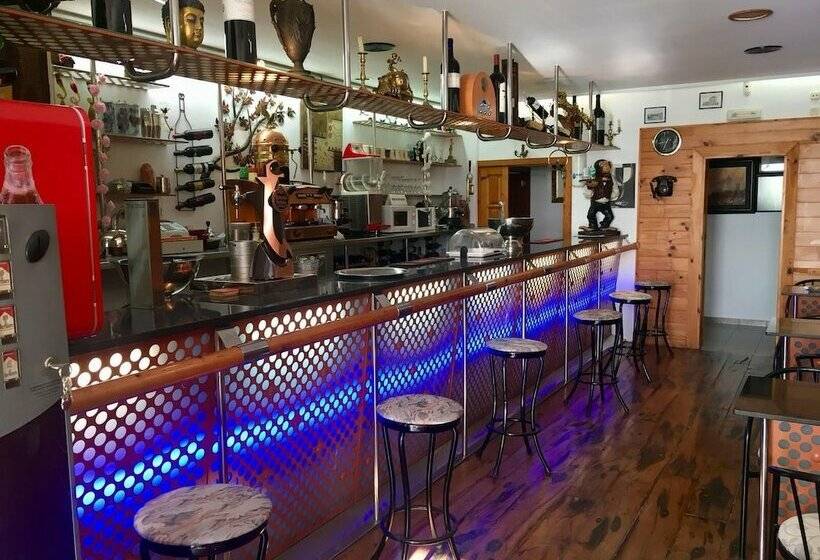 فندق El Capellán