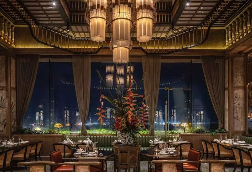 Fili Hotel At Nustar Cebu