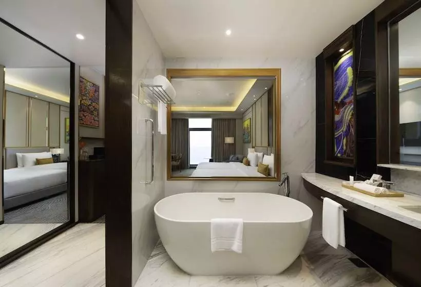 Fili Hotel At Nustar Cebu