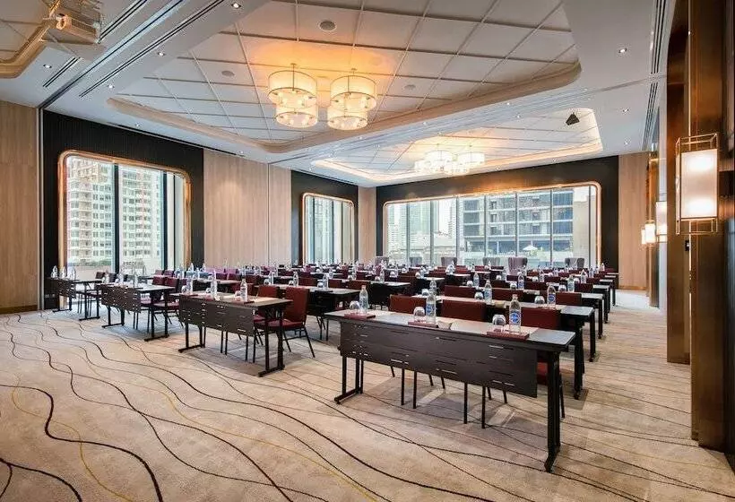 هتل Ibis Bangkok Sukhumvit 24