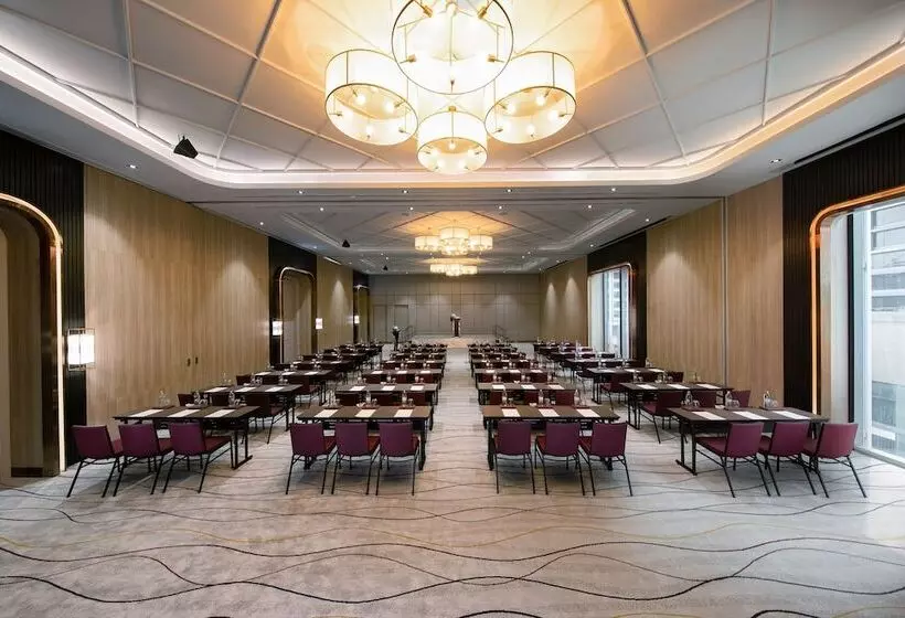 هتل Ibis Bangkok Sukhumvit 24