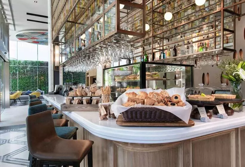 هتل Ibis Bangkok Sukhumvit 24