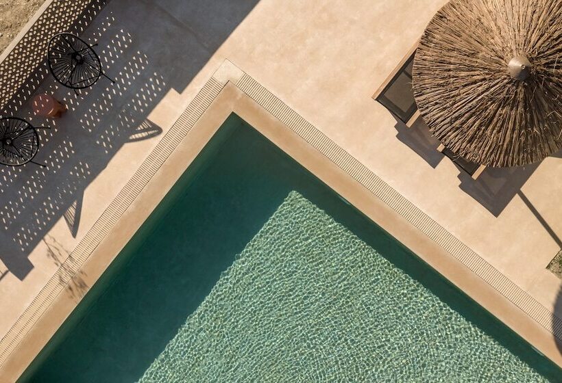 فندق Nerēa Boutique