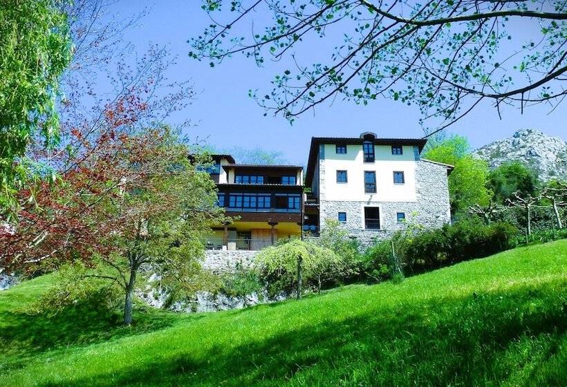 هتل Posada Del Valle