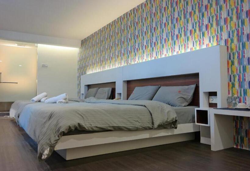 בית מלון כפרי Summer Oscar Boutique