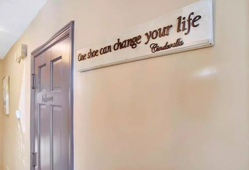 Hotelli Sweet Home Georgia Luxury