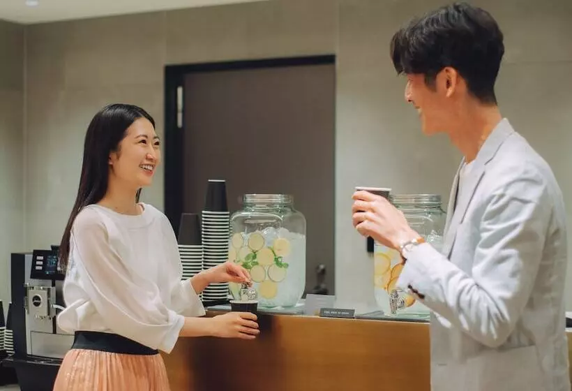 هتل The Leben Osaka