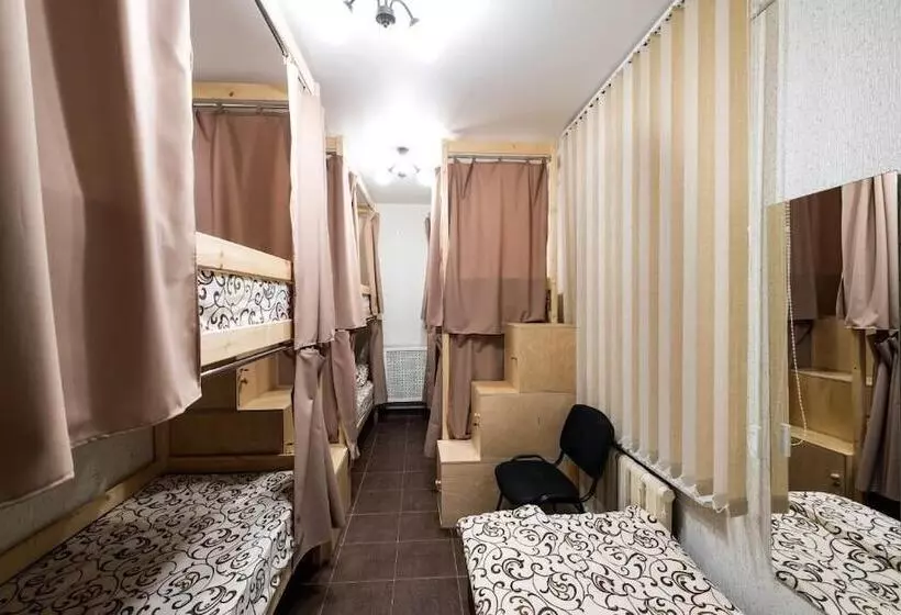 Ihostel