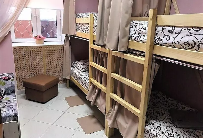 Ihostel