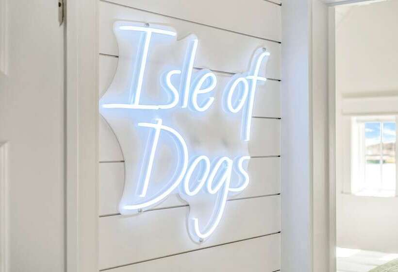 Isle Of Dogs 205 Fiv B