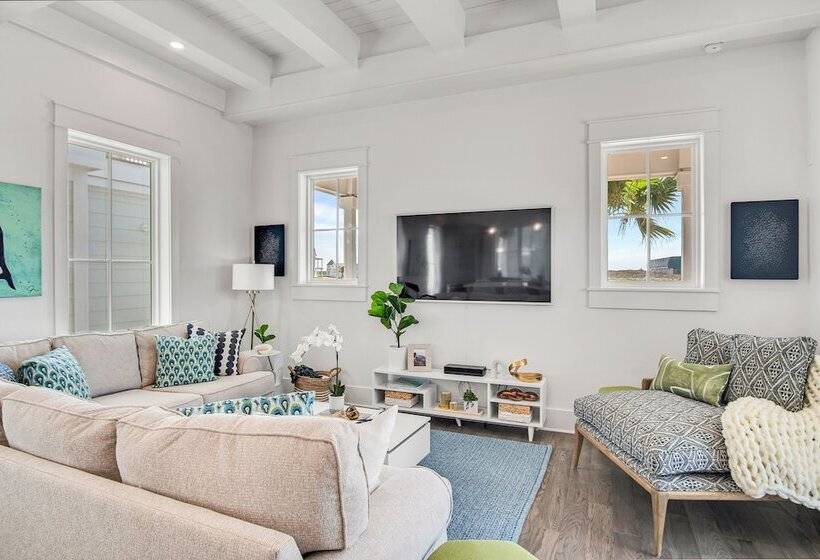 Isle Of Dogs 205 Fiv B