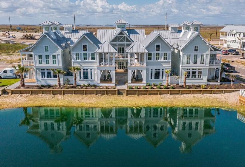 Isle Of Dogs 205 Fiv B