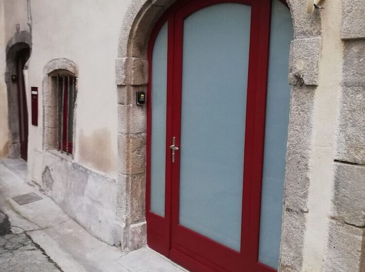 Les Insolites De Champeix