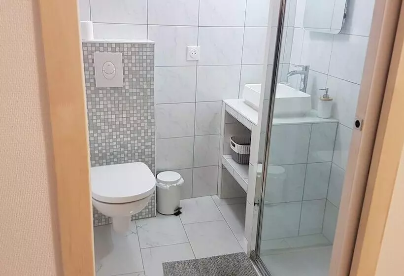 Les Insolites De Champeix