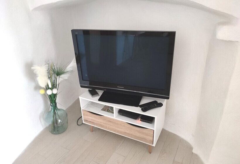 Les Insolites De Champeix