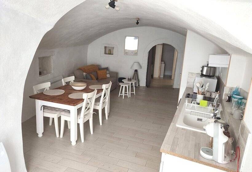 Les Insolites De Champeix