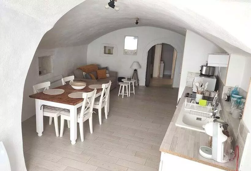 Les Insolites De Champeix