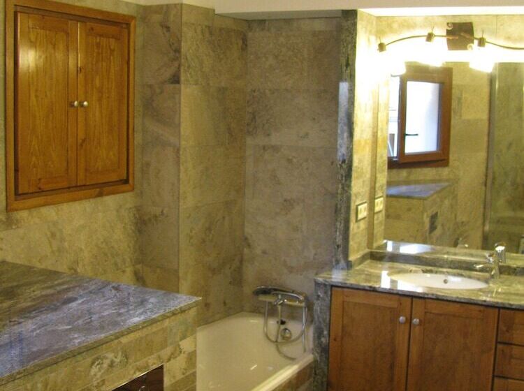 بنسيون Alpensholidays Ca La Celia