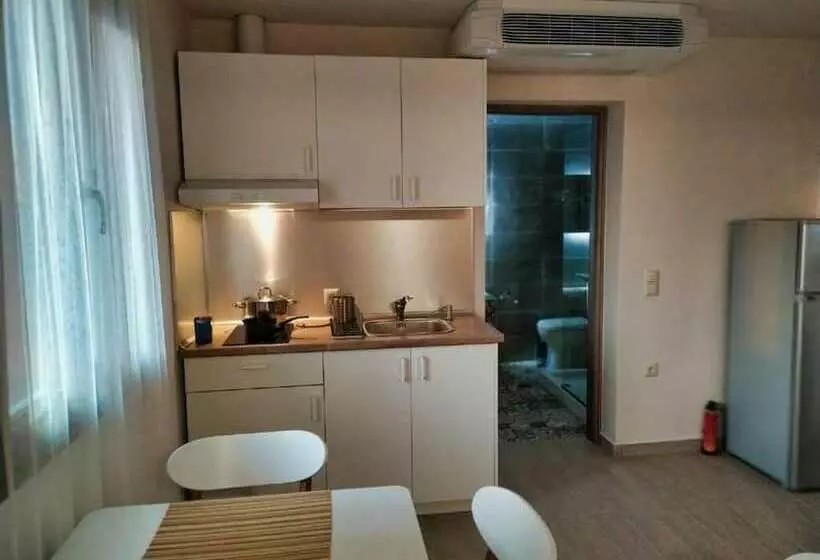 Majatalo Guesthouse Kastelia