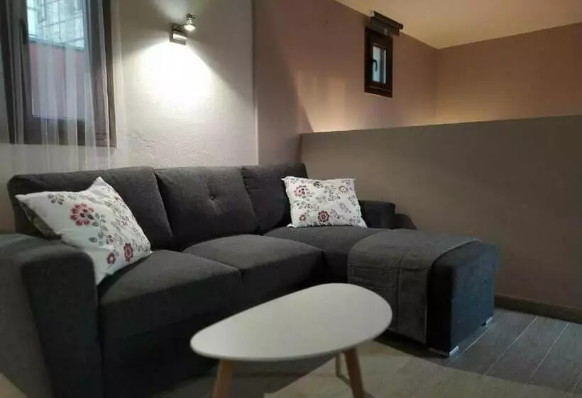 Majatalo Guesthouse Kastelia