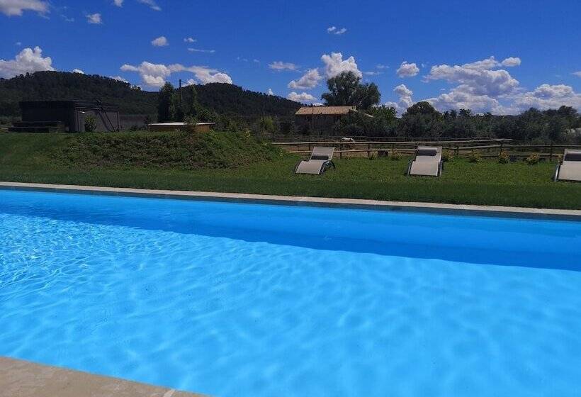 פנסיון La Petite Plaine