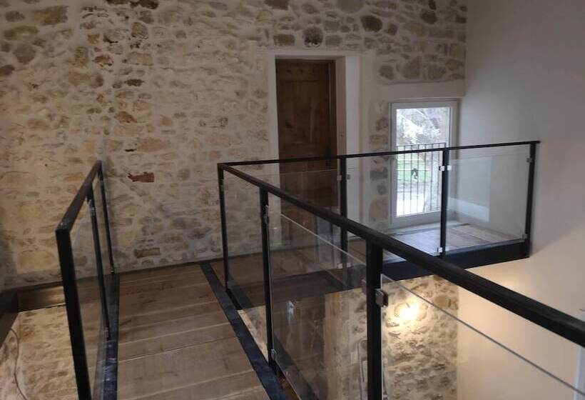 פנסיון La Petite Plaine