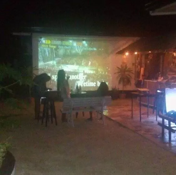 Majatalo Mdf Beach Resort And Day Tours