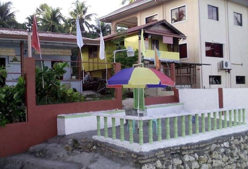 פנסיון Our Place Guesthouse