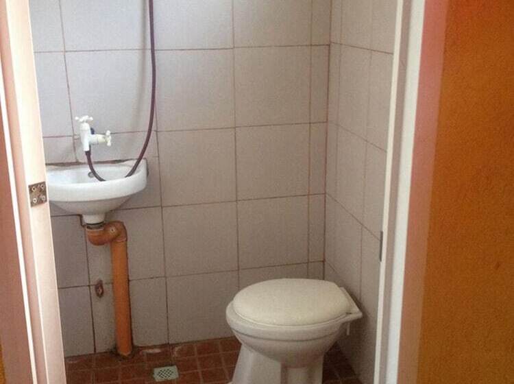 פנסיון Our Place Guesthouse