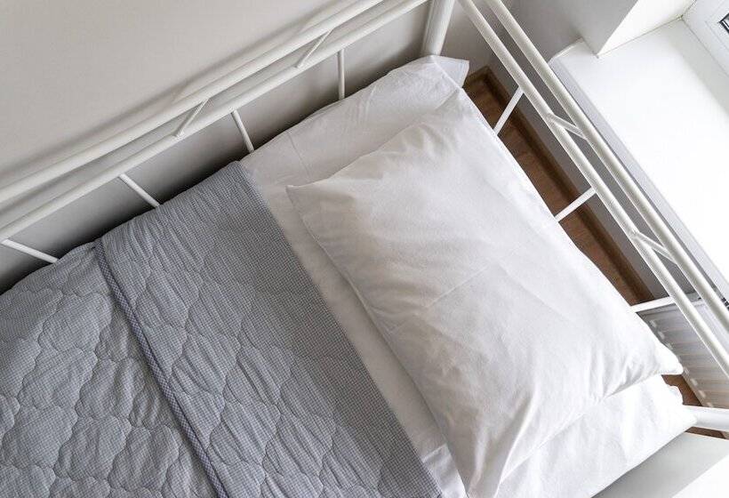 Tashayak Otel   Hostel