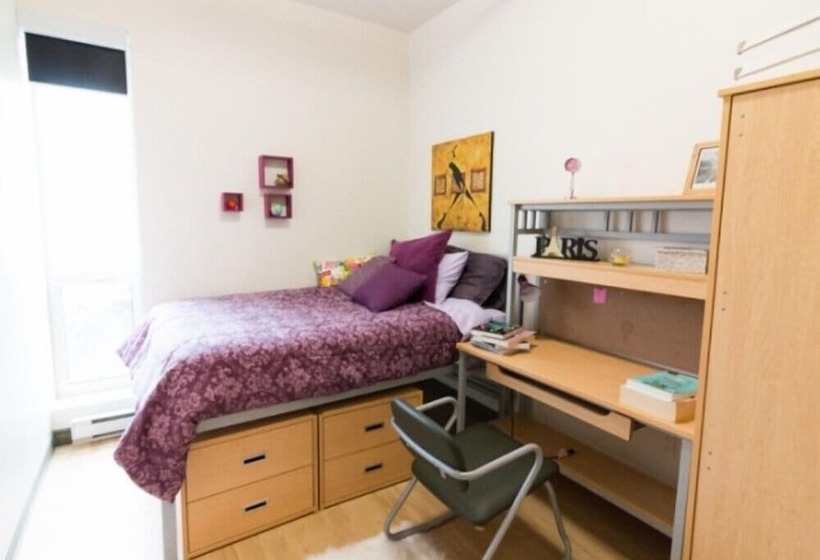 Общежитие Backpacker College @ Ec Lamarq