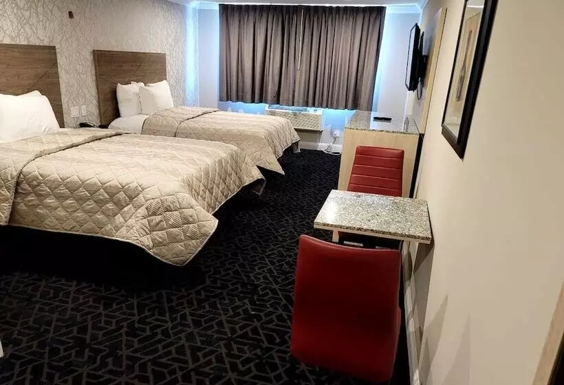 Bayview Inn Motel   Adults Only