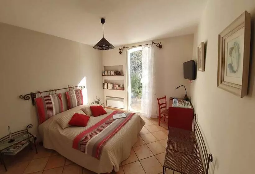 ベッドアンドブレックファースト Chambre D Hôtes La Villa Du Petit Port