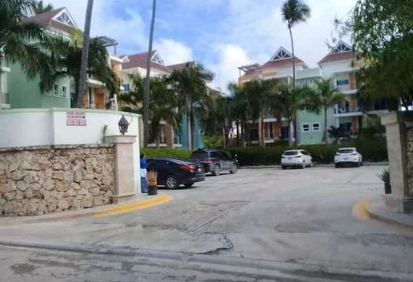 تختخواب و صبحانه Olas De Punta Cana