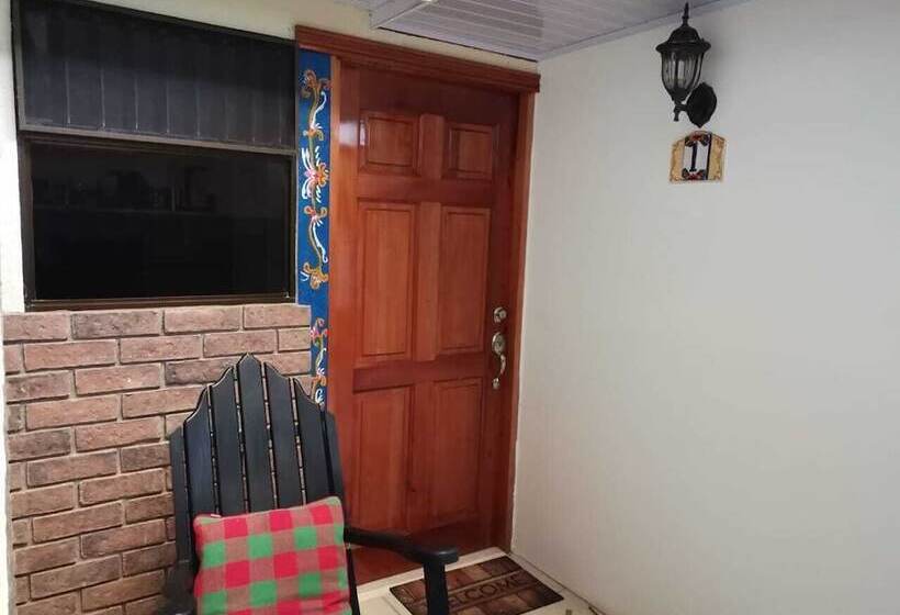 مبيت وإفطار Rancha Azul Inn