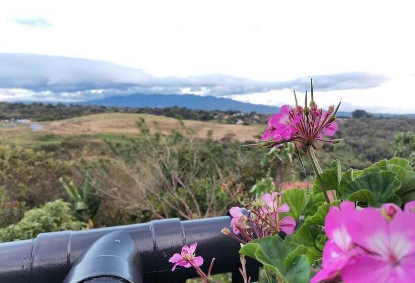 مبيت وإفطار Rancha Azul Inn