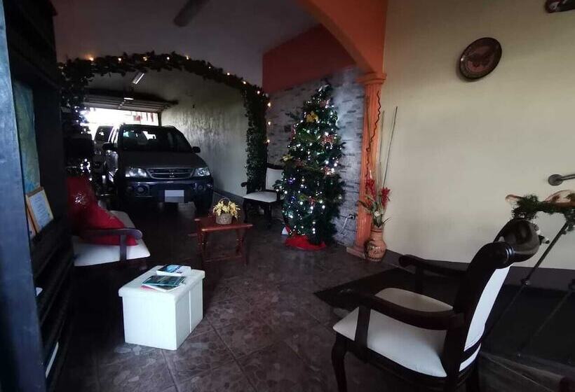 مبيت وإفطار Rancha Azul Inn