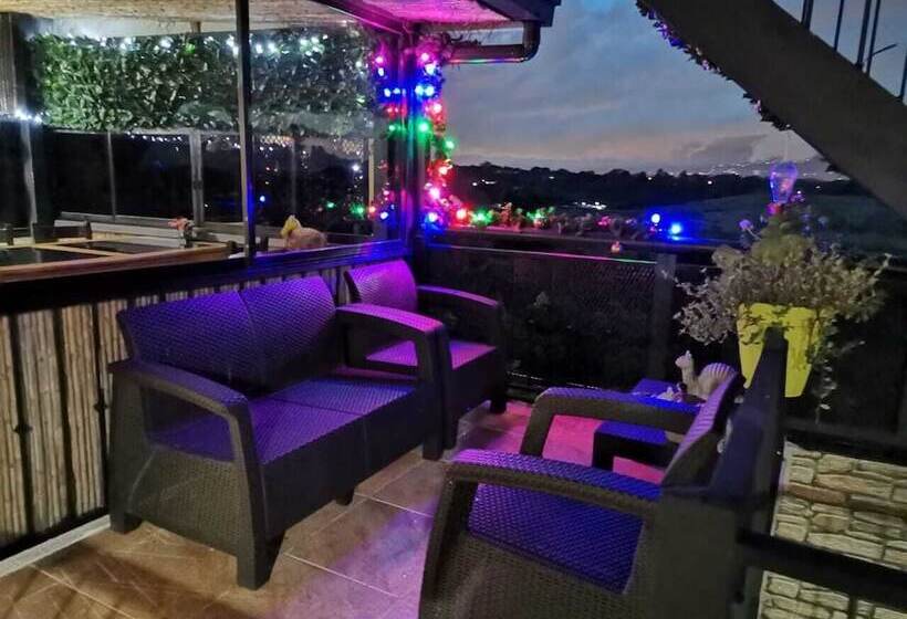 مبيت وإفطار Rancha Azul Inn